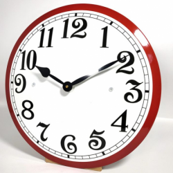 Horloge fond blanc et bord rouge